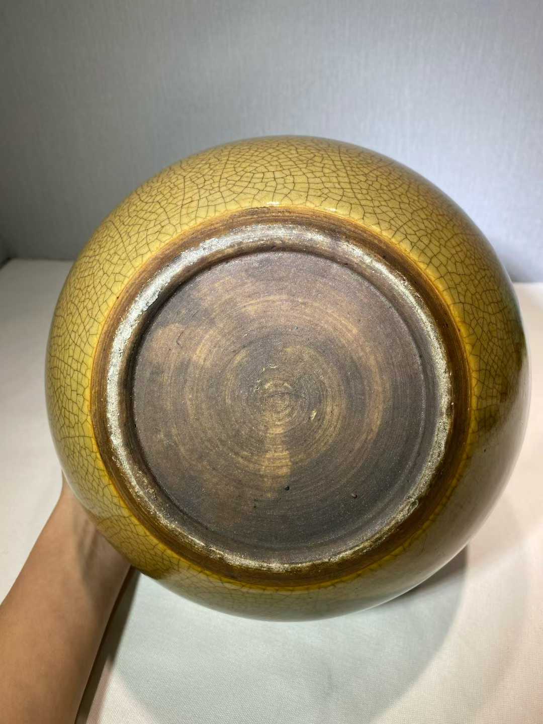 黄哥釉案头缸