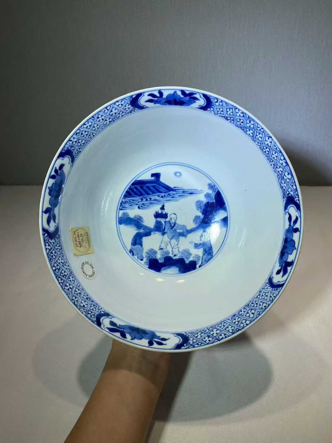 青花西厢记图大碗  款：大清康熙年制
