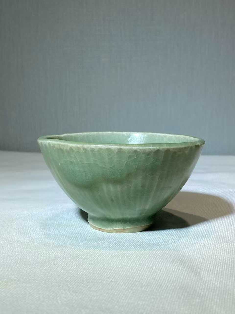 龙泉窑茶杯