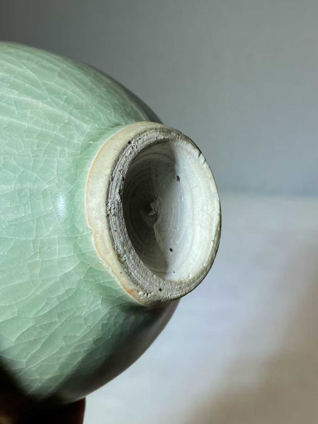 龙泉窑茶杯