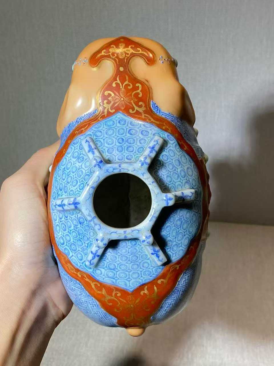 粉彩太平有象摆件