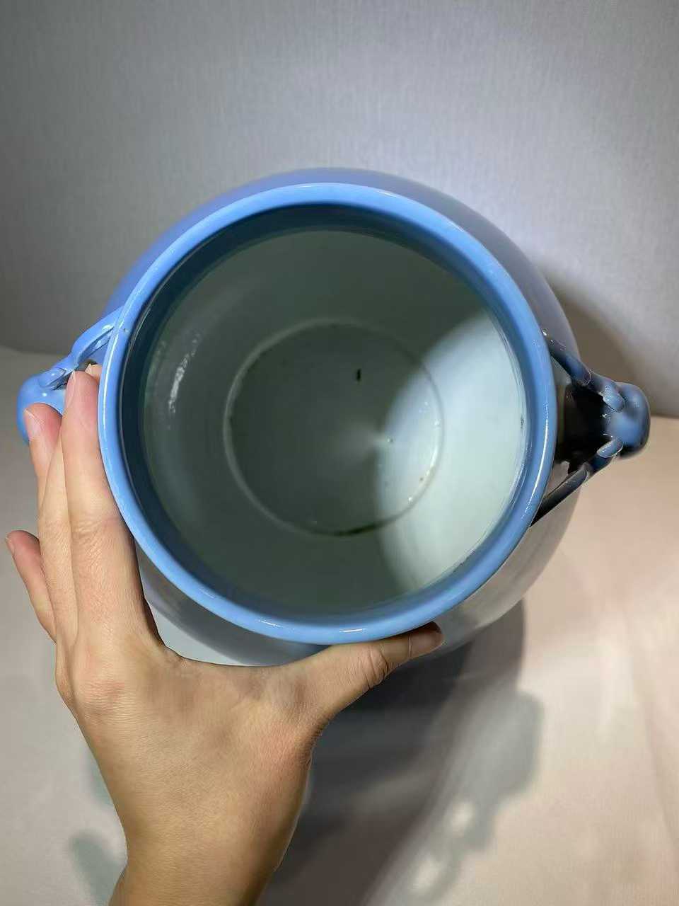 天蓝釉鹿头尊 款：大清乾隆年制