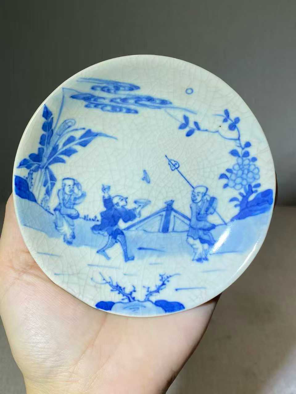 浆胎青花婴戏图小碟