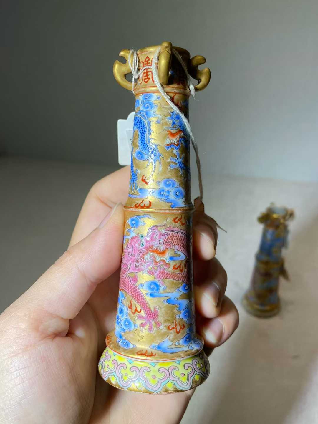 粉彩描金云龙纹烛台 款：大清嘉庆年制