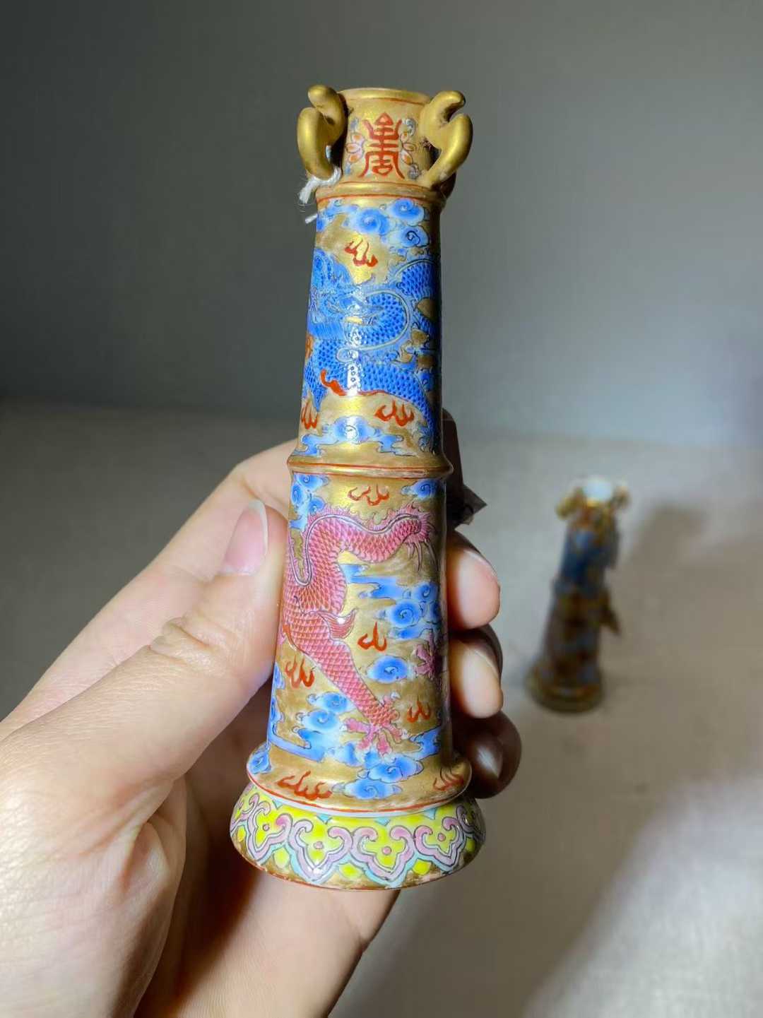 粉彩描金云龙纹烛台 款：大清嘉庆年制