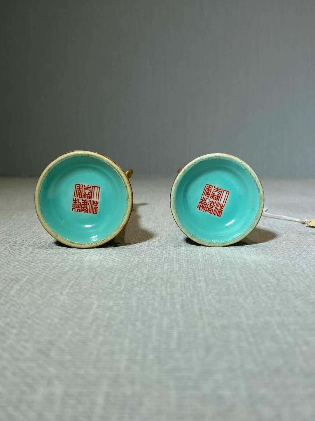 粉彩描金云龙纹烛台 款：大清嘉庆年制