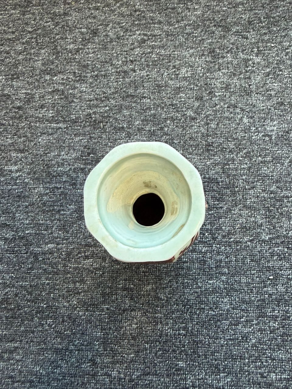 釉里红双耳瓶