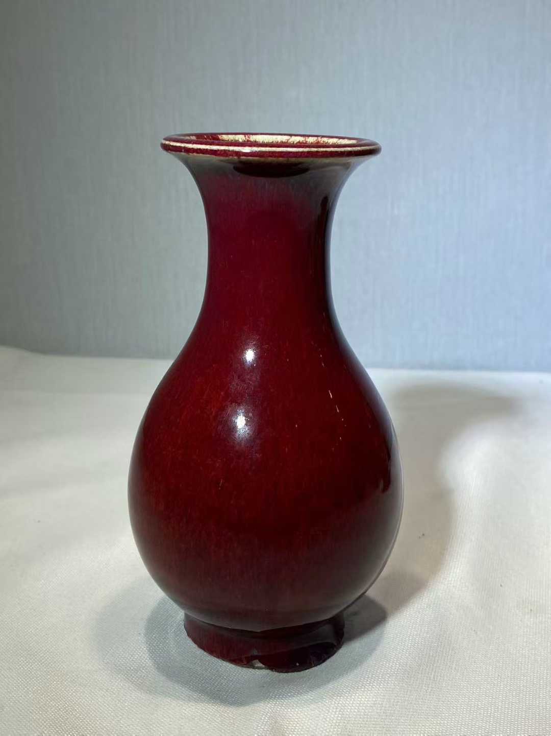 均红釉玉壶春瓶