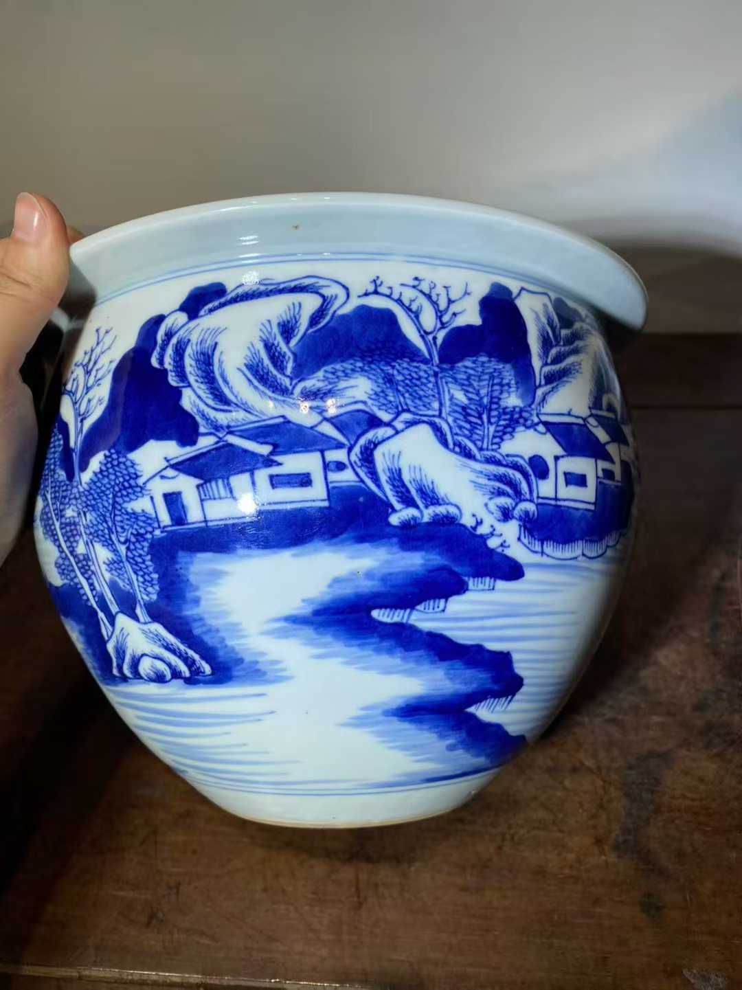 青花山水人物纹案头缸