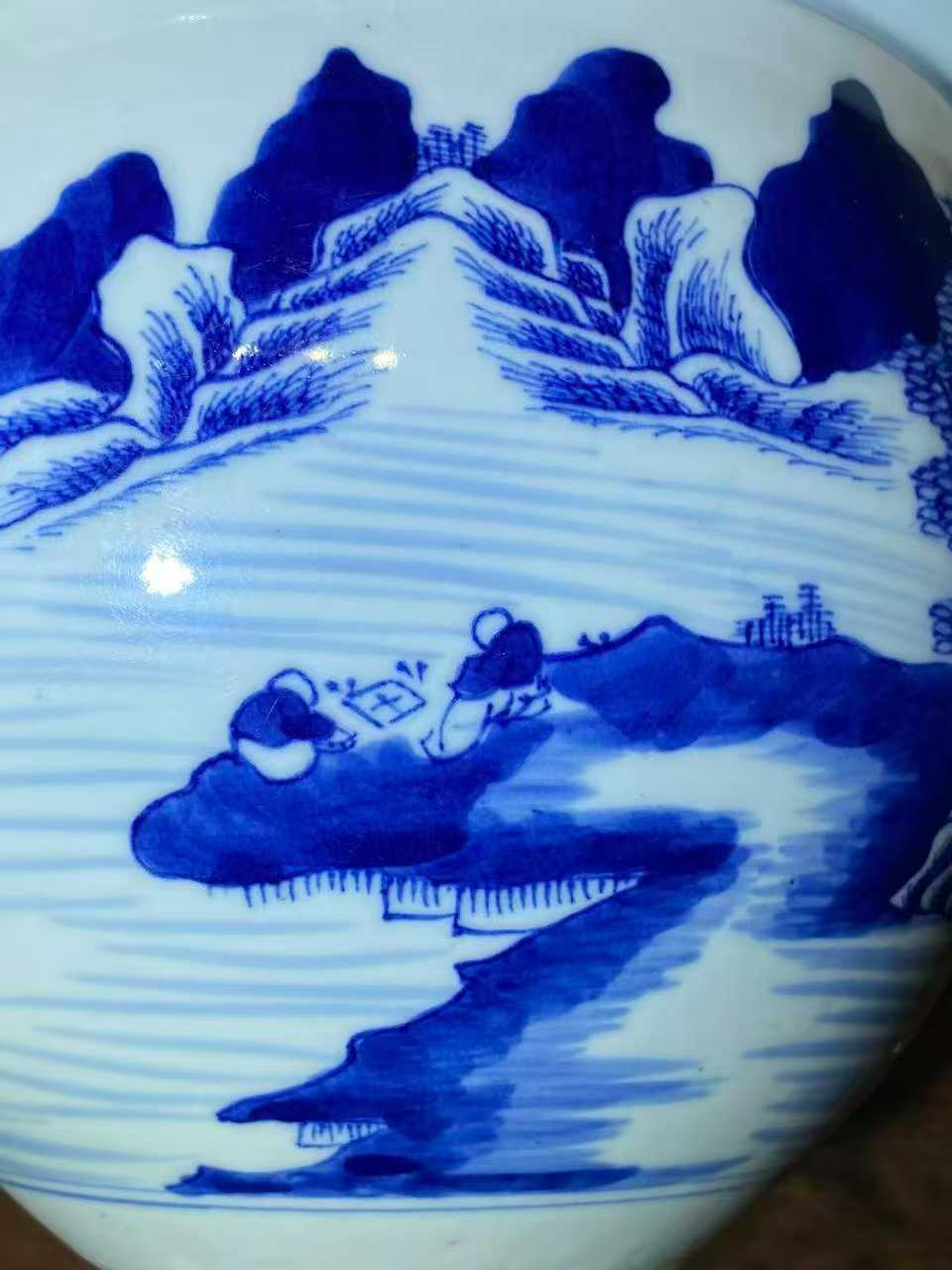 青花山水人物纹案头缸