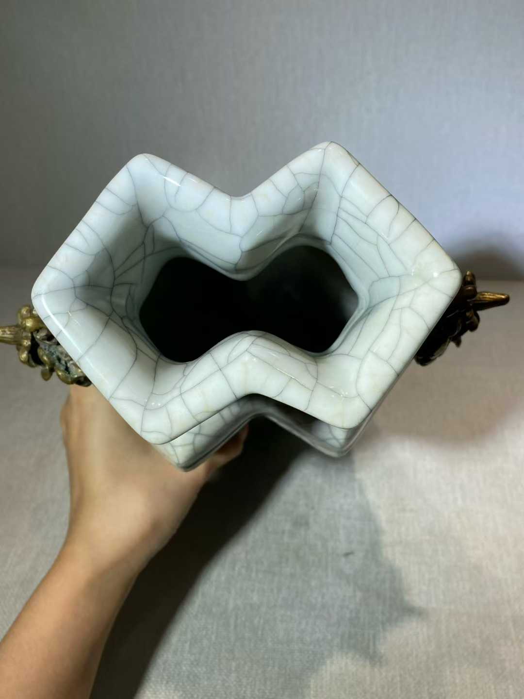 哥釉双联瓶