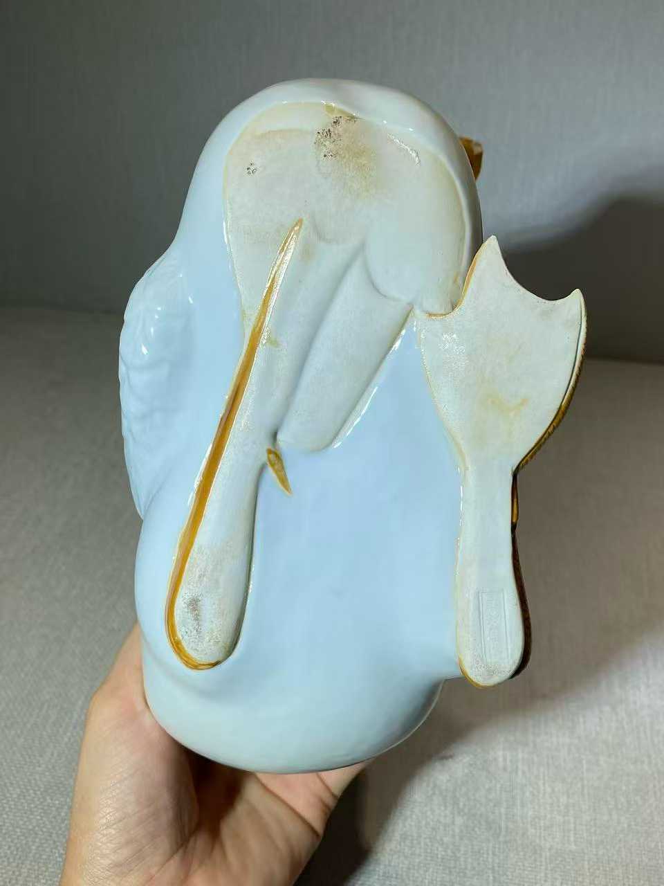 唐英风格 仿生瓷鸭 款：聂物华造