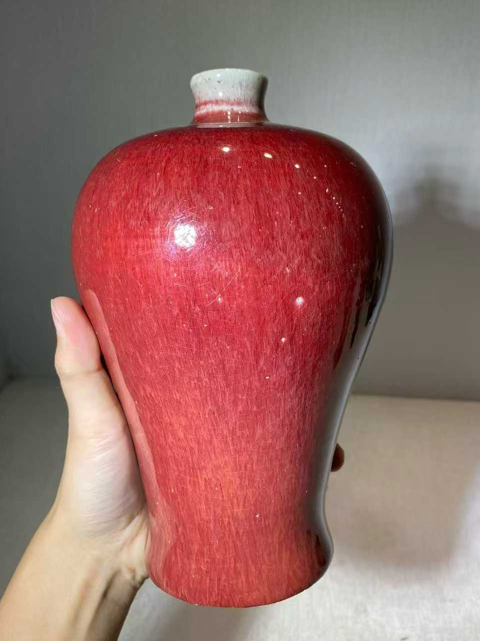 均红釉梅瓶