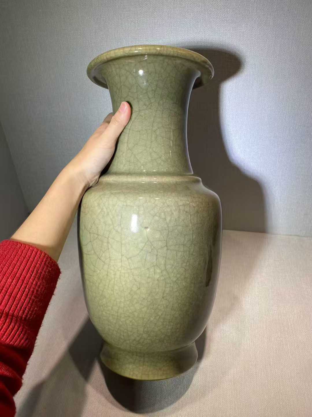绿哥釉撇口尊一对