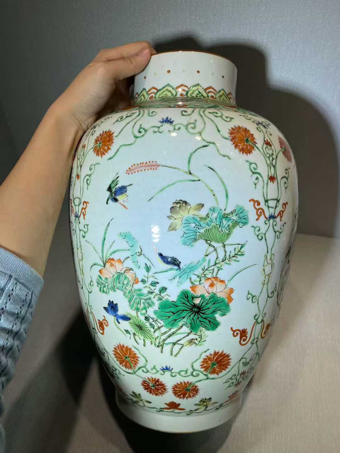 五彩花鸟纹罐