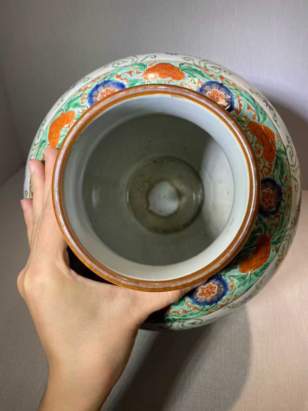 五彩花鸟纹罐