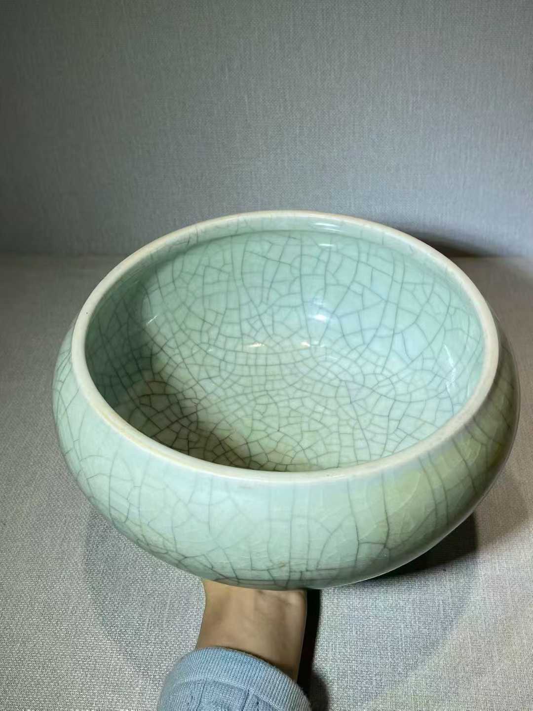 哥釉三足炉