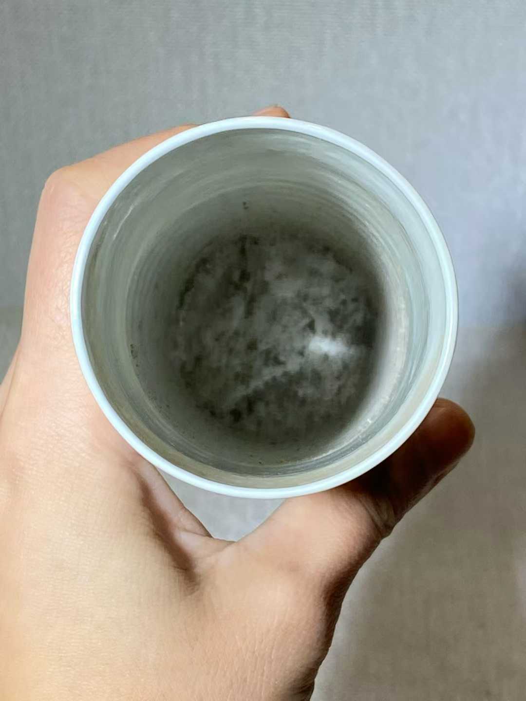 粉彩雪景诗文香筒（名家：杨兴勤）