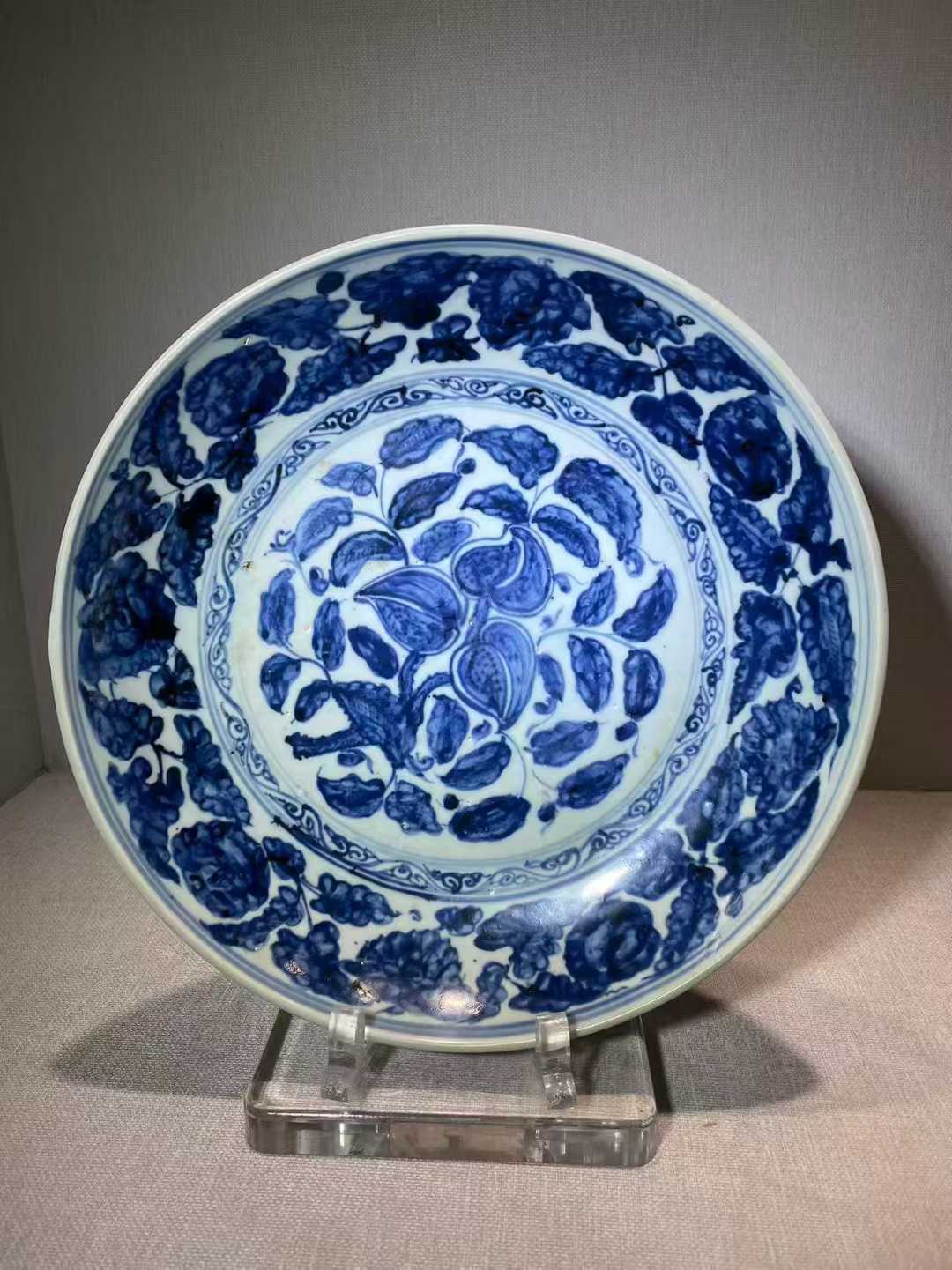 青花三果纹盘