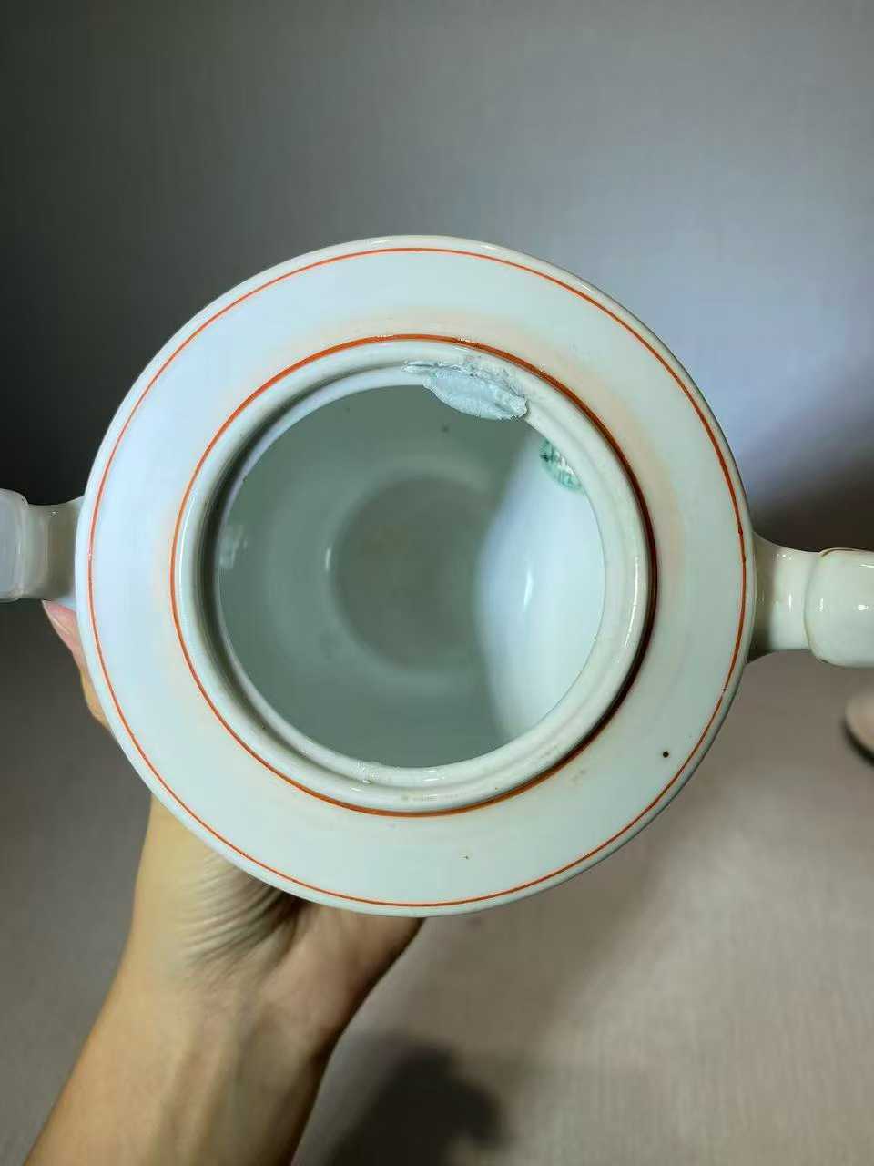 粉彩和平鸽奖杯壶