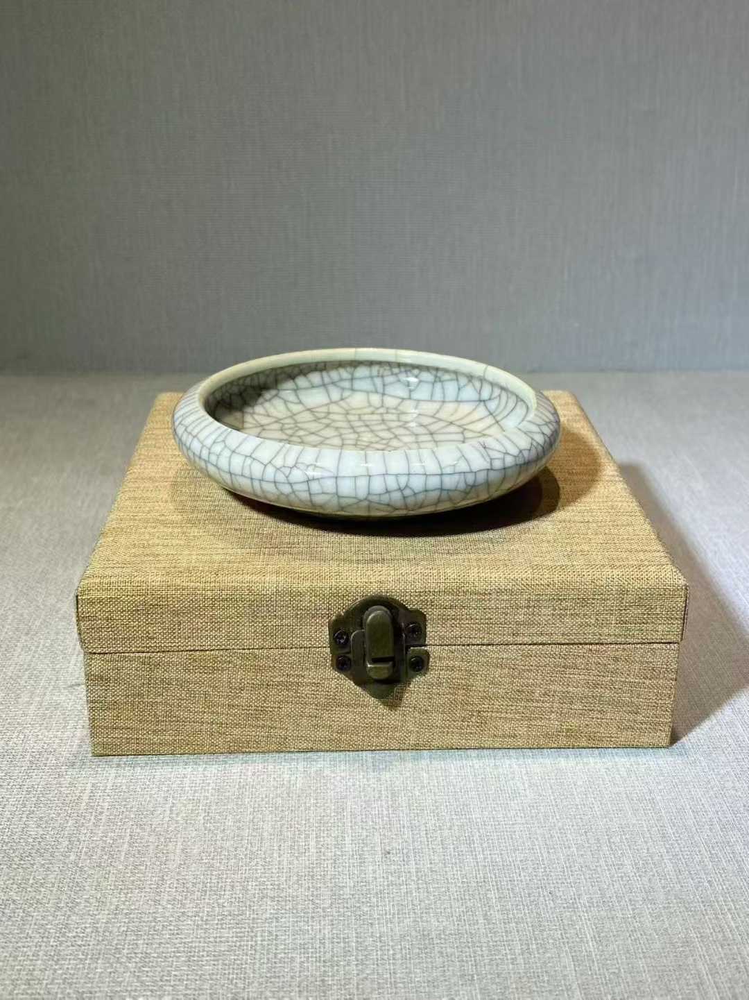 哥釉笔洗