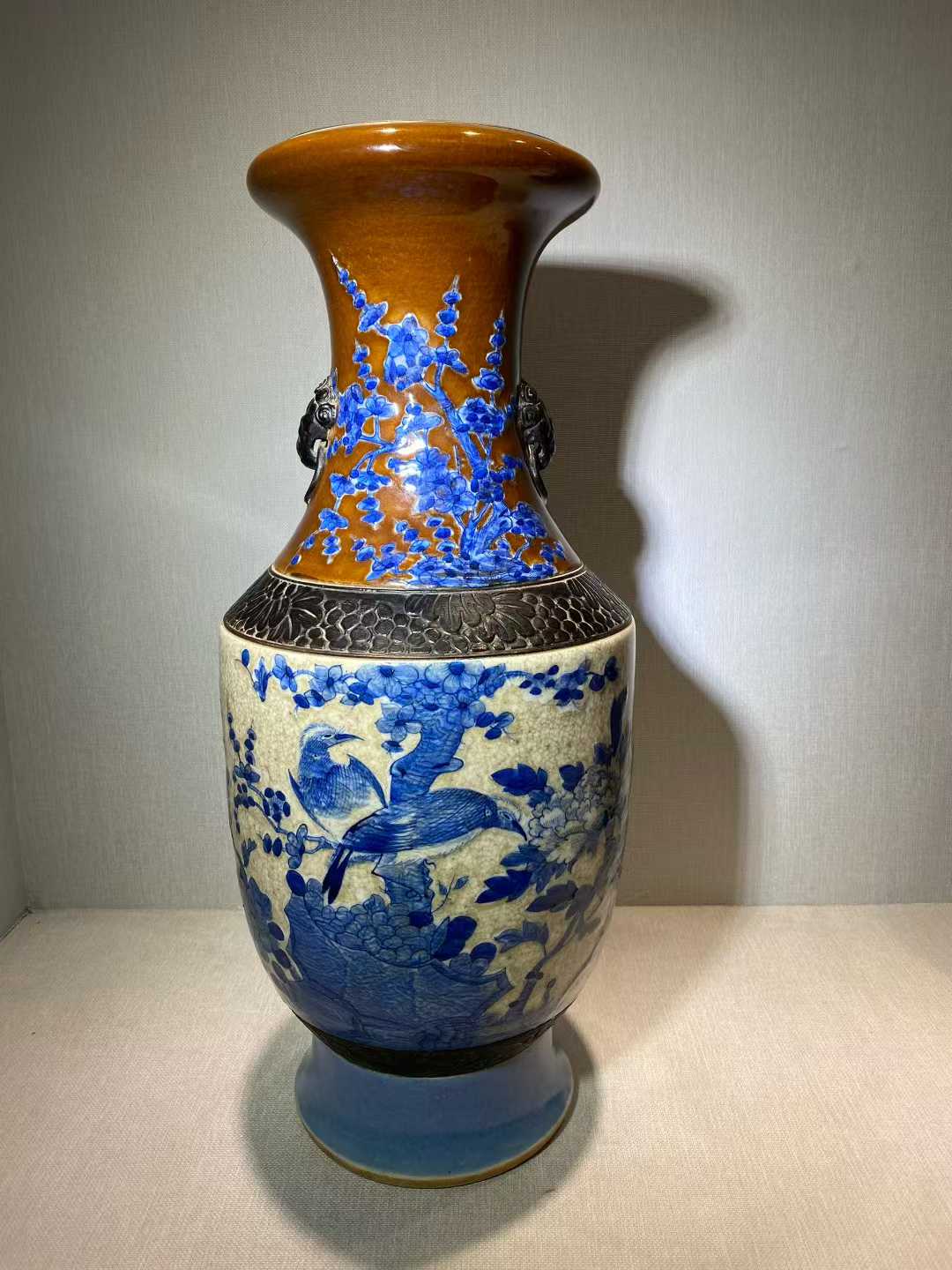 三色哥釉青花花鸟纹铺首大瓶