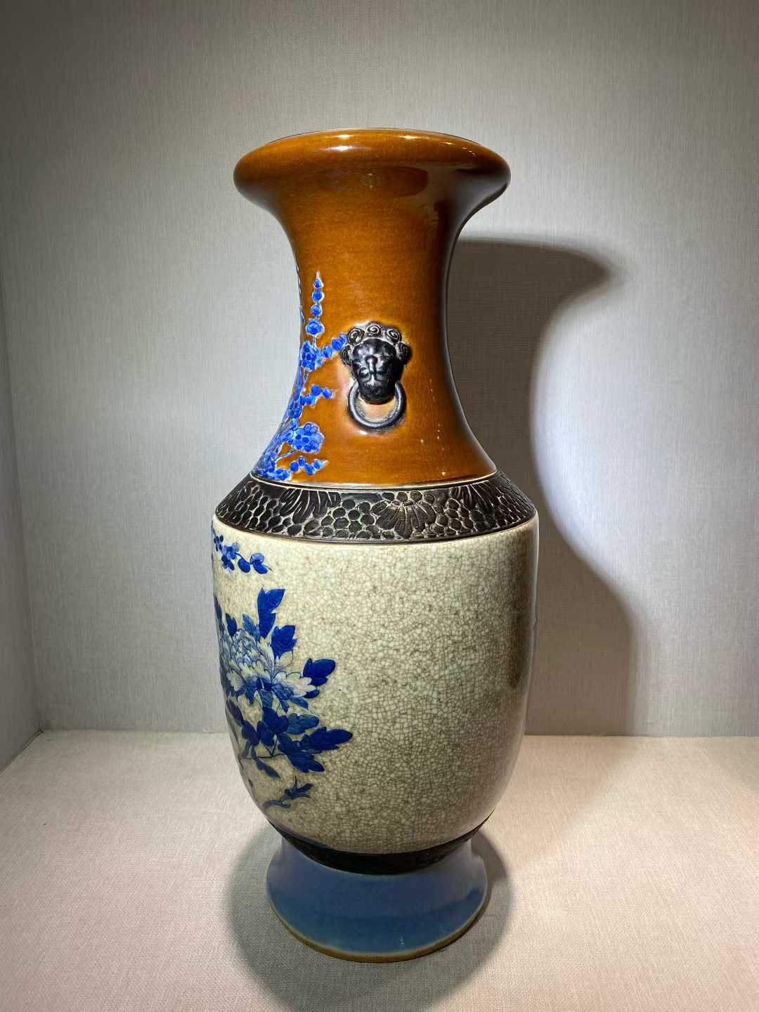 三色哥釉青花花鸟纹铺首大瓶
