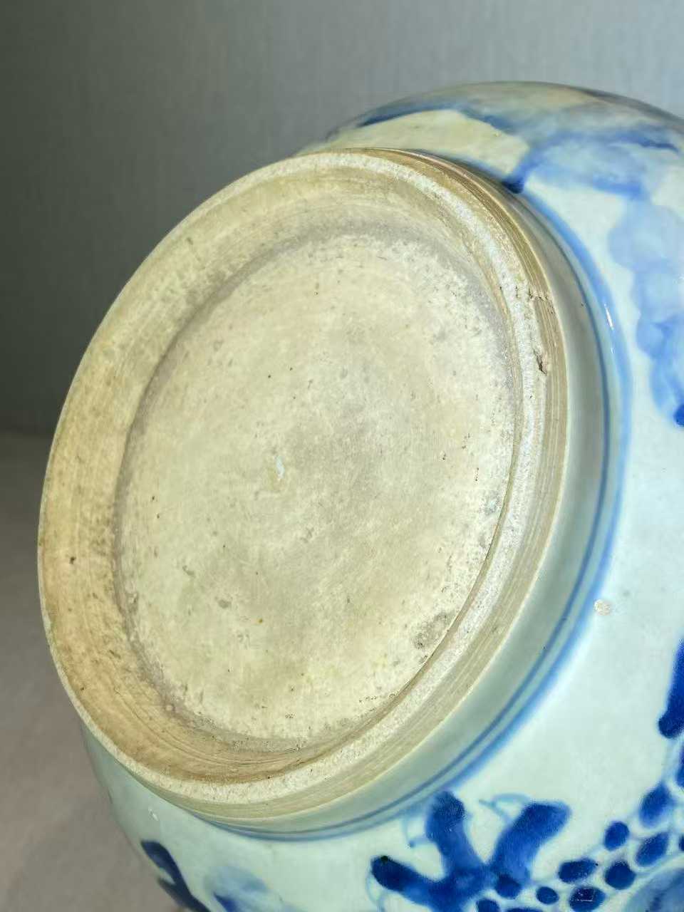 青花云龙纹香炉