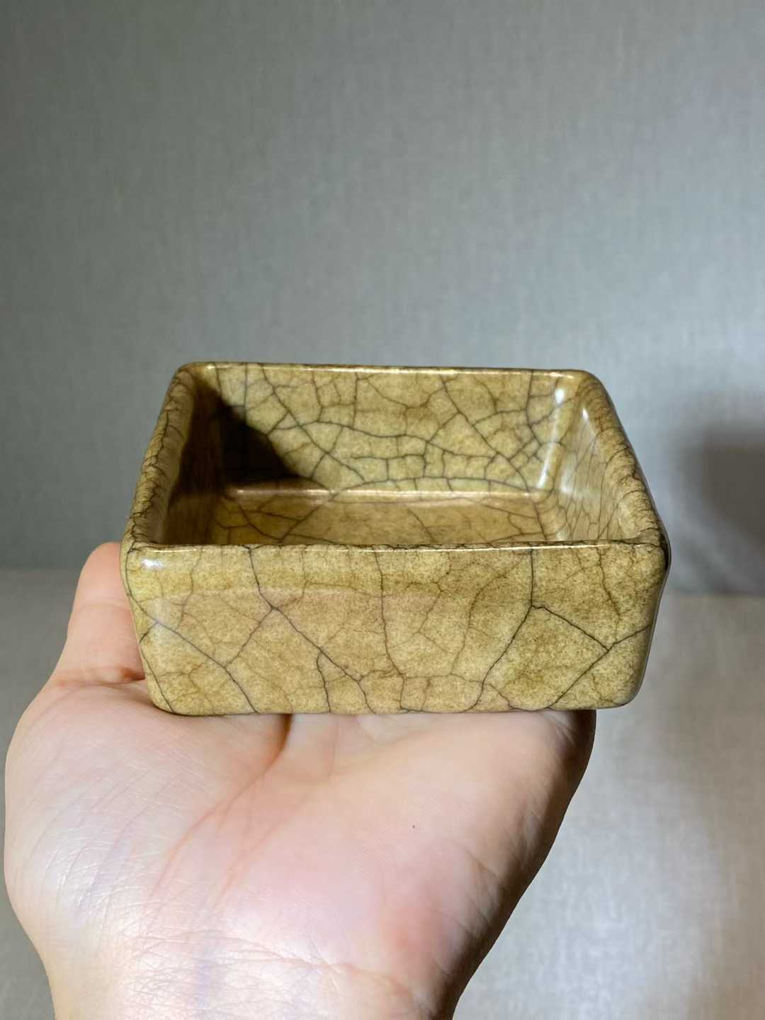 仿哥釉四方洗