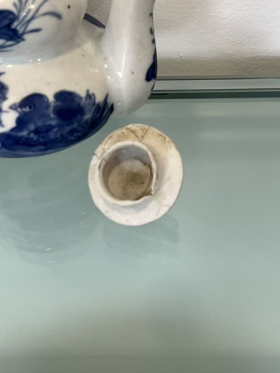 青花壶