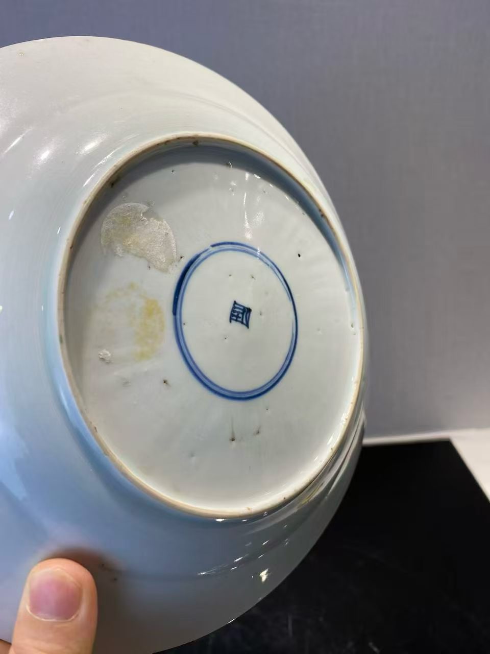 粉彩牡丹纹盘