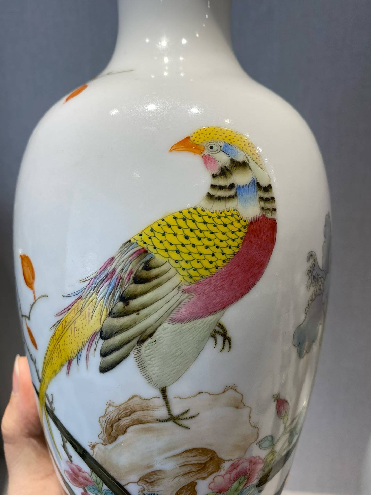 珐琅彩锦鸡芙蓉图瓶 一对