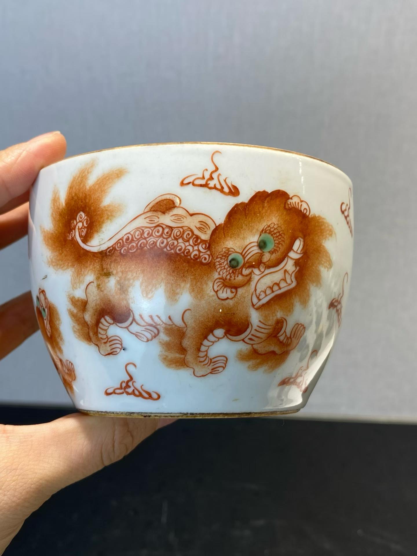 矾红墨彩太师少保诗文盖缸