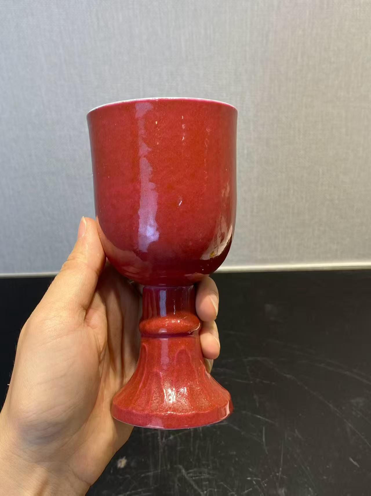 胭脂红釉高足杯