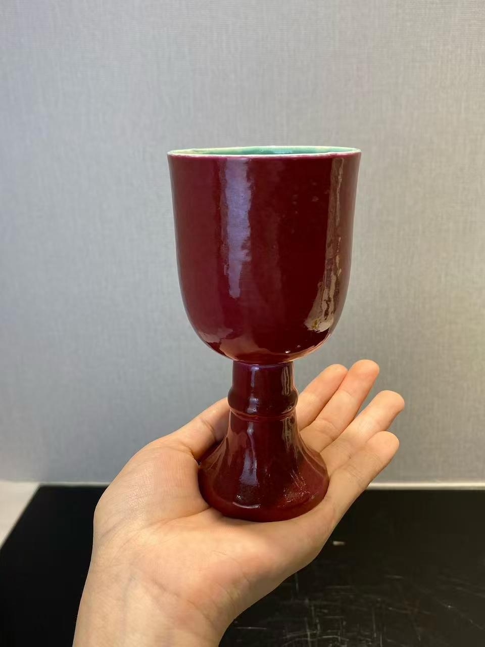 胭脂红釉高足杯