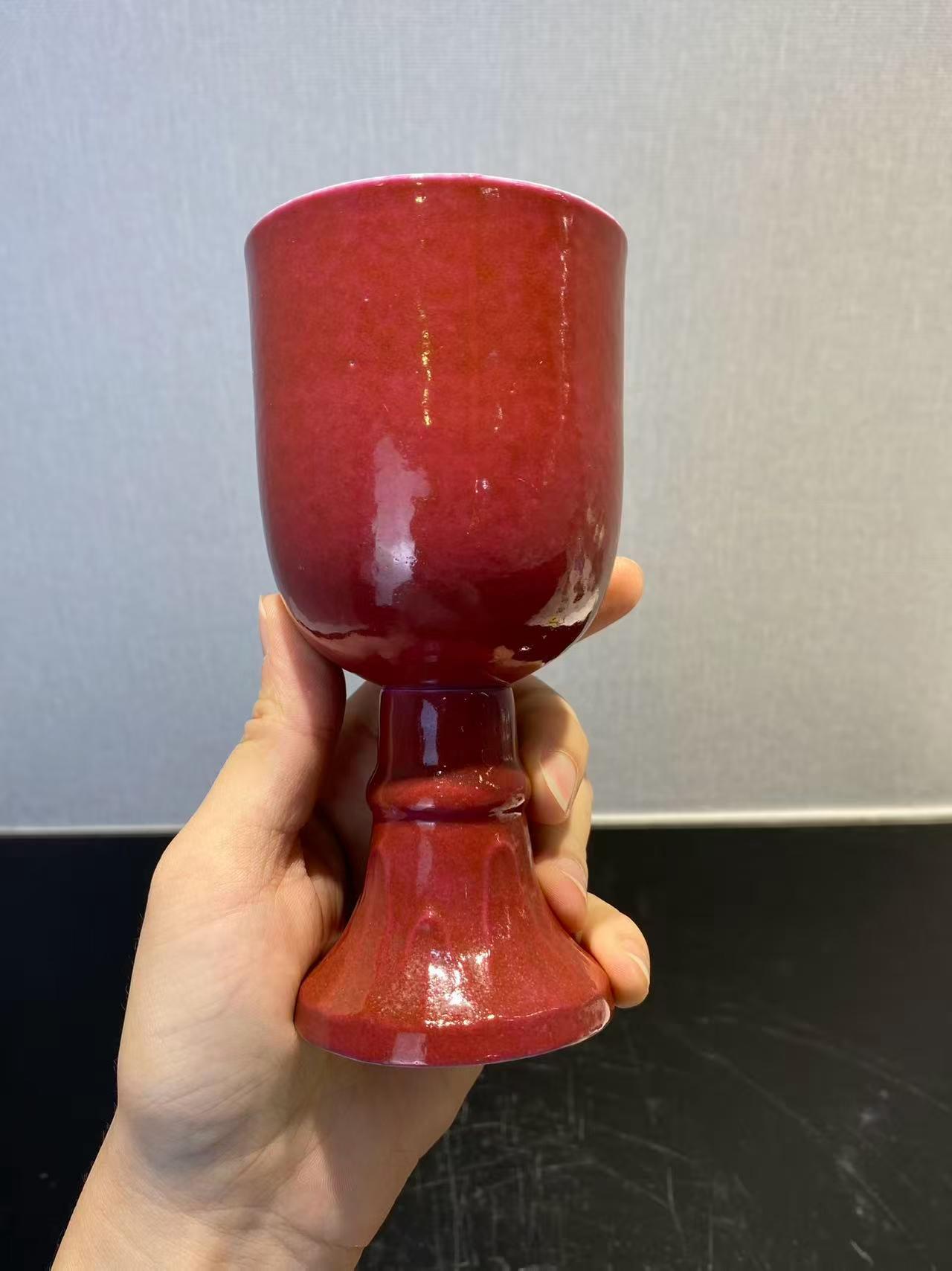 胭脂红釉高足杯
