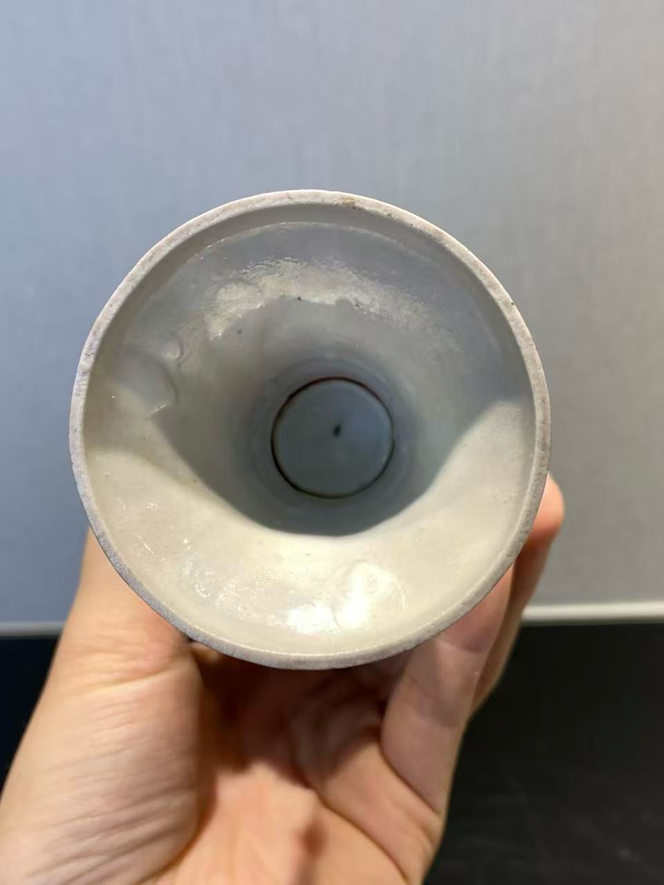 胭脂红釉高足杯