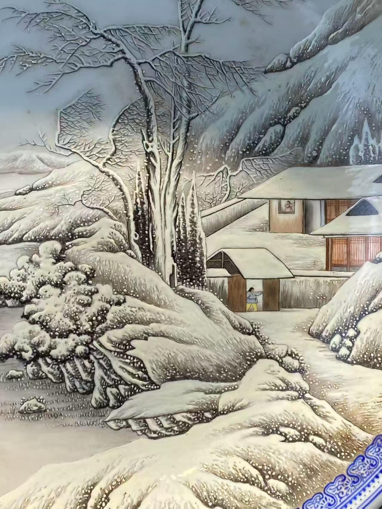 粉彩雪景图大盘