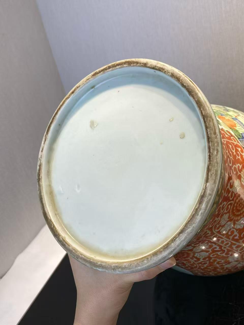 五彩花鸟纹梅瓶
