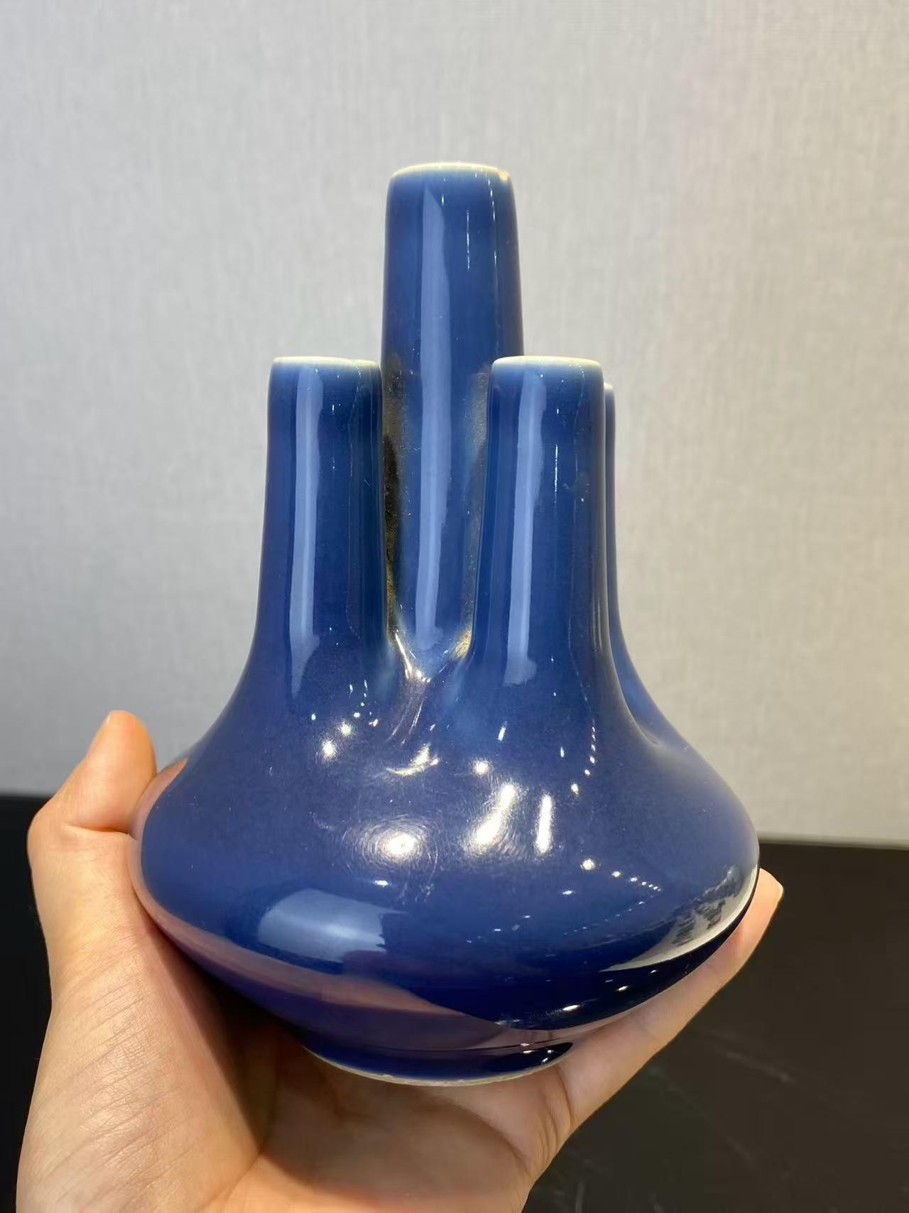 霁蓝釉五管花插