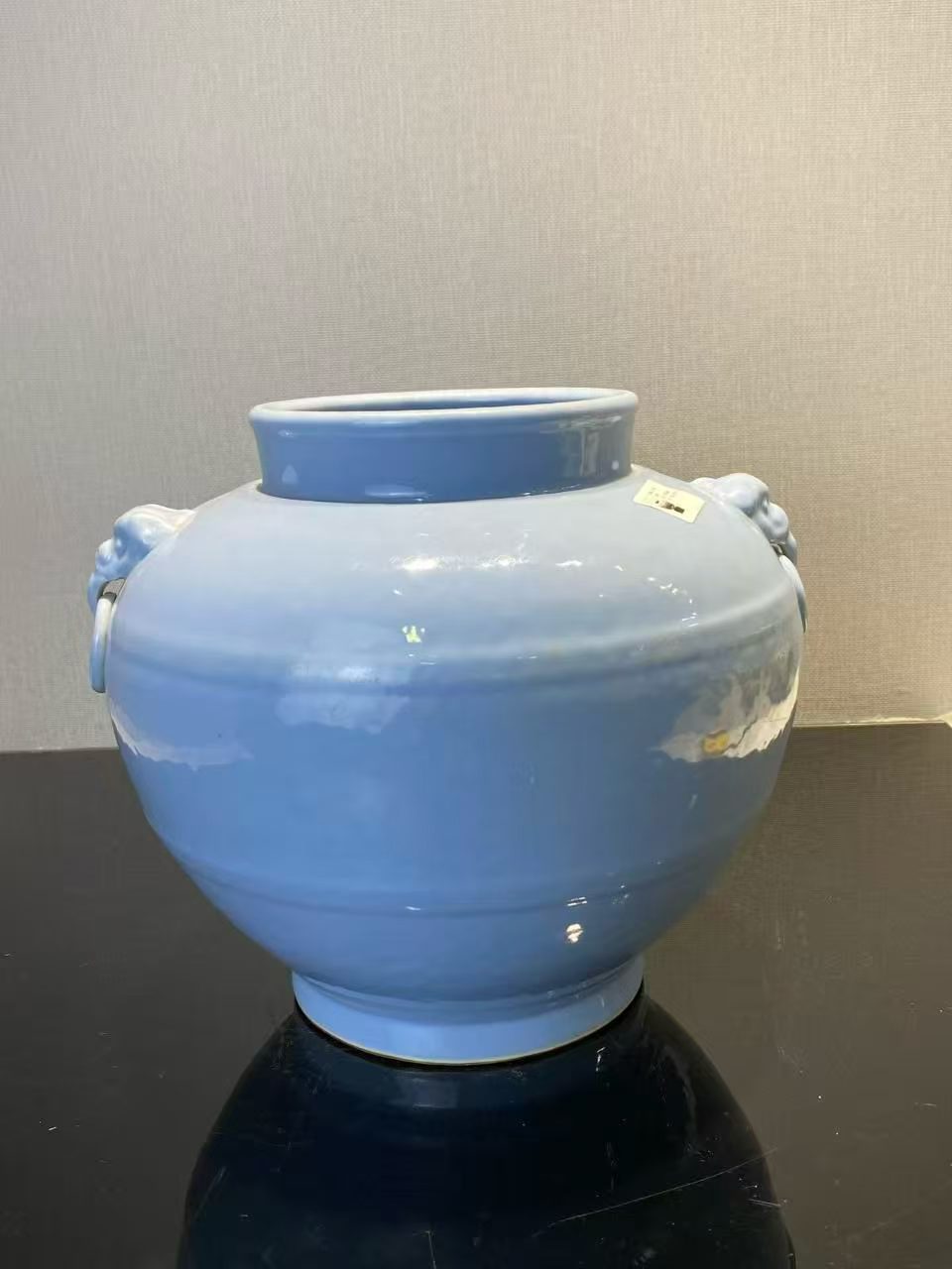 天蓝釉铺首尊