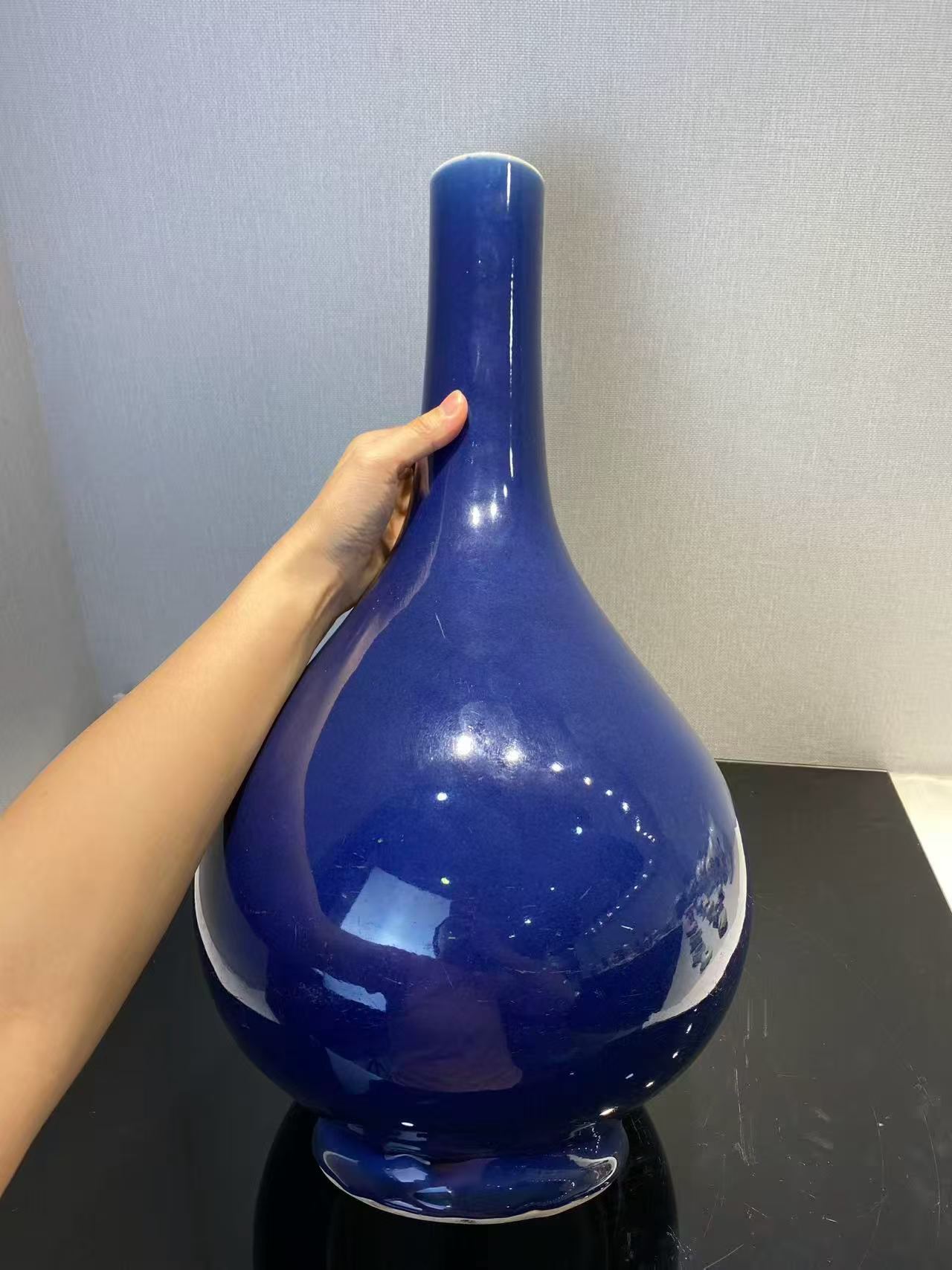 霁蓝釉大锥把瓶