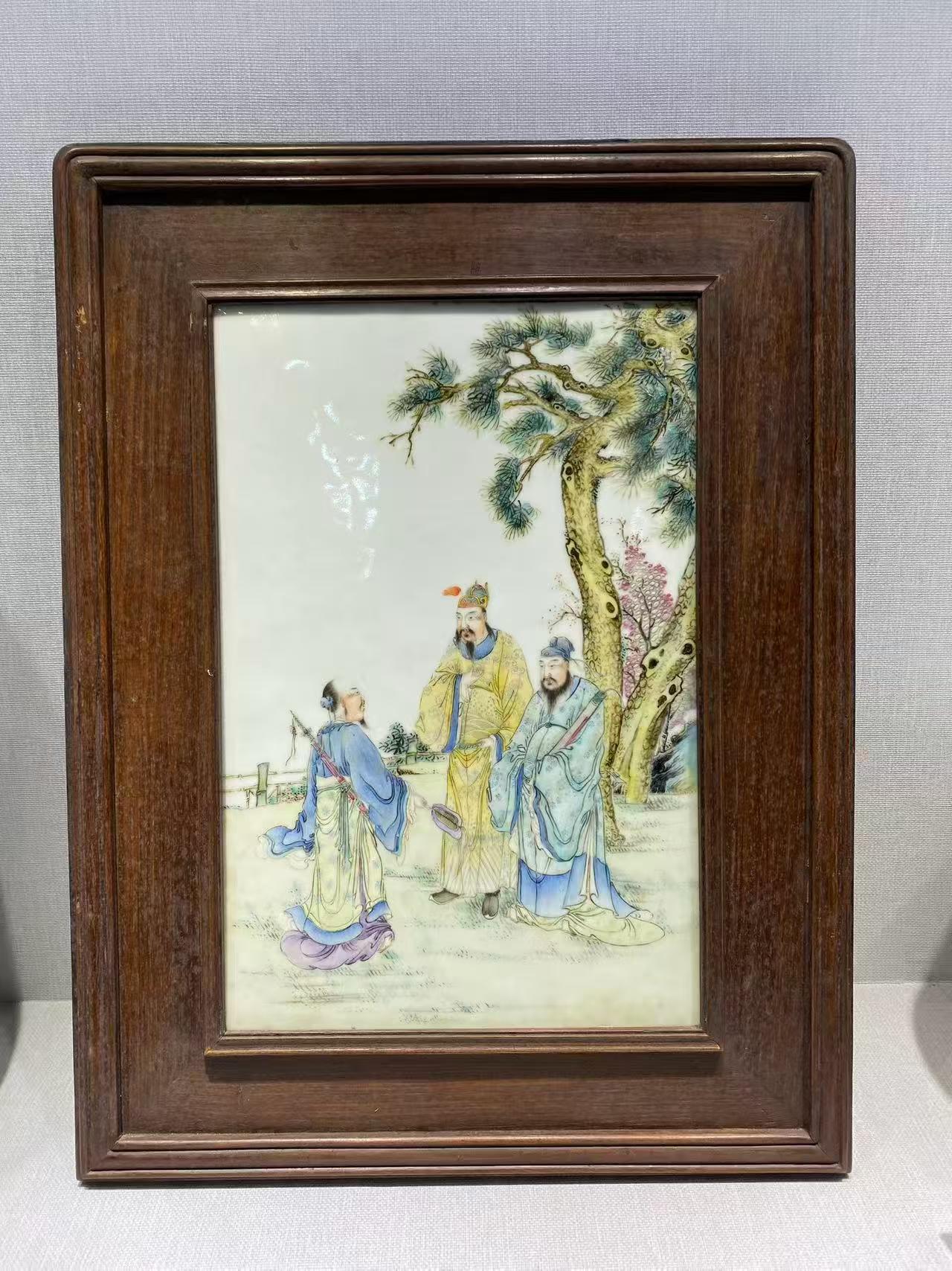 粉彩人物故事瓷板画