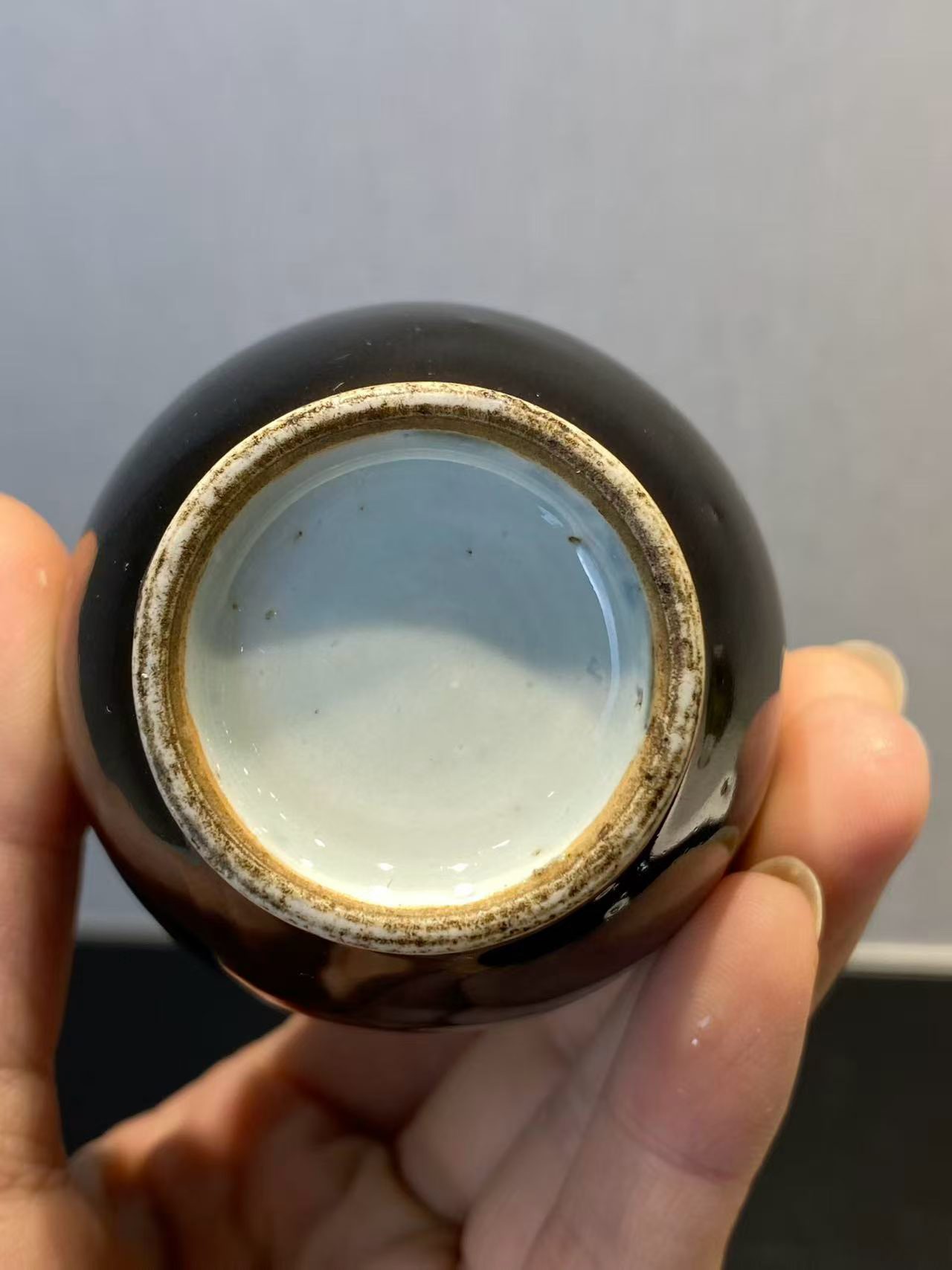 乌金釉葫芦瓶一对