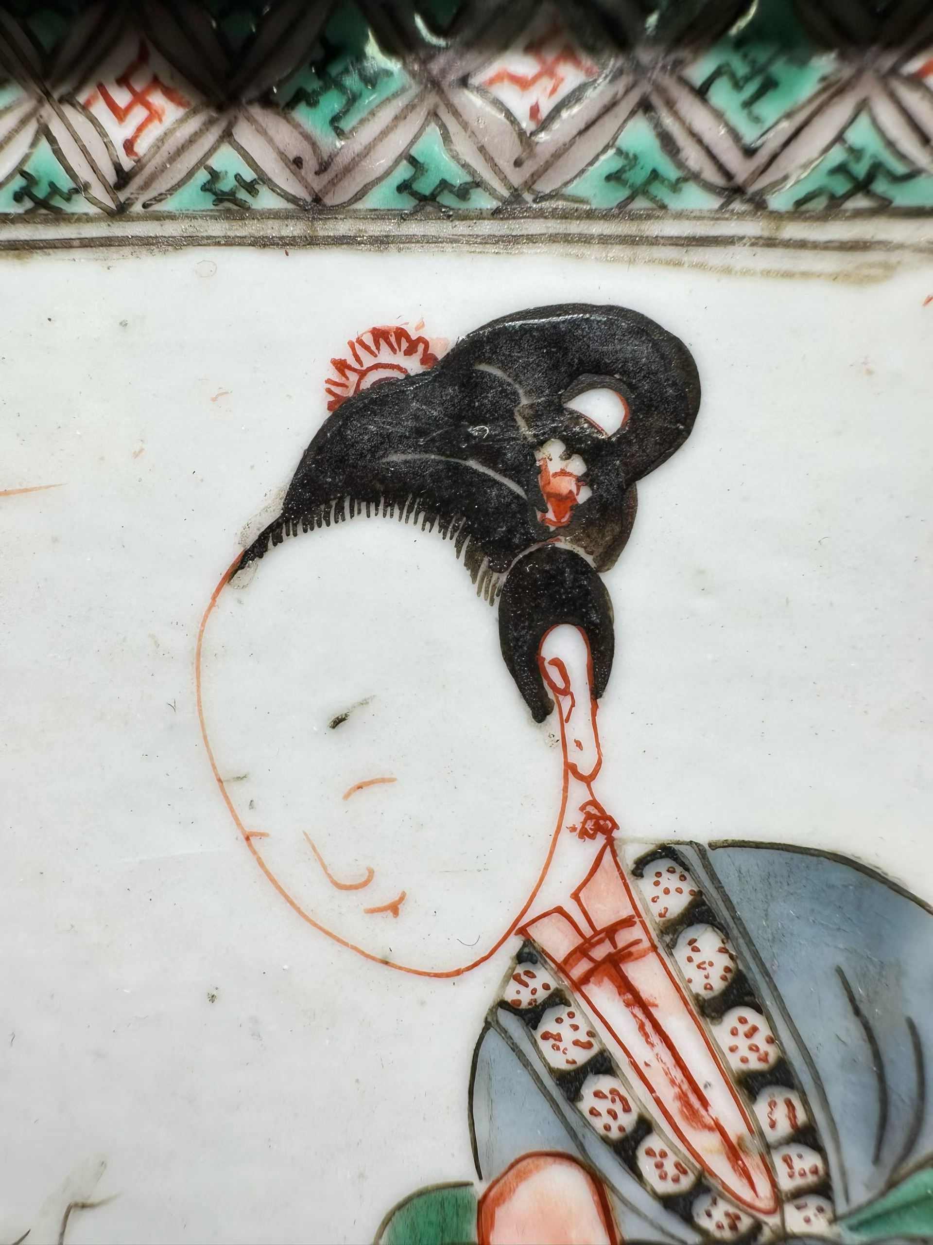 五彩庭院仕女图瓷板