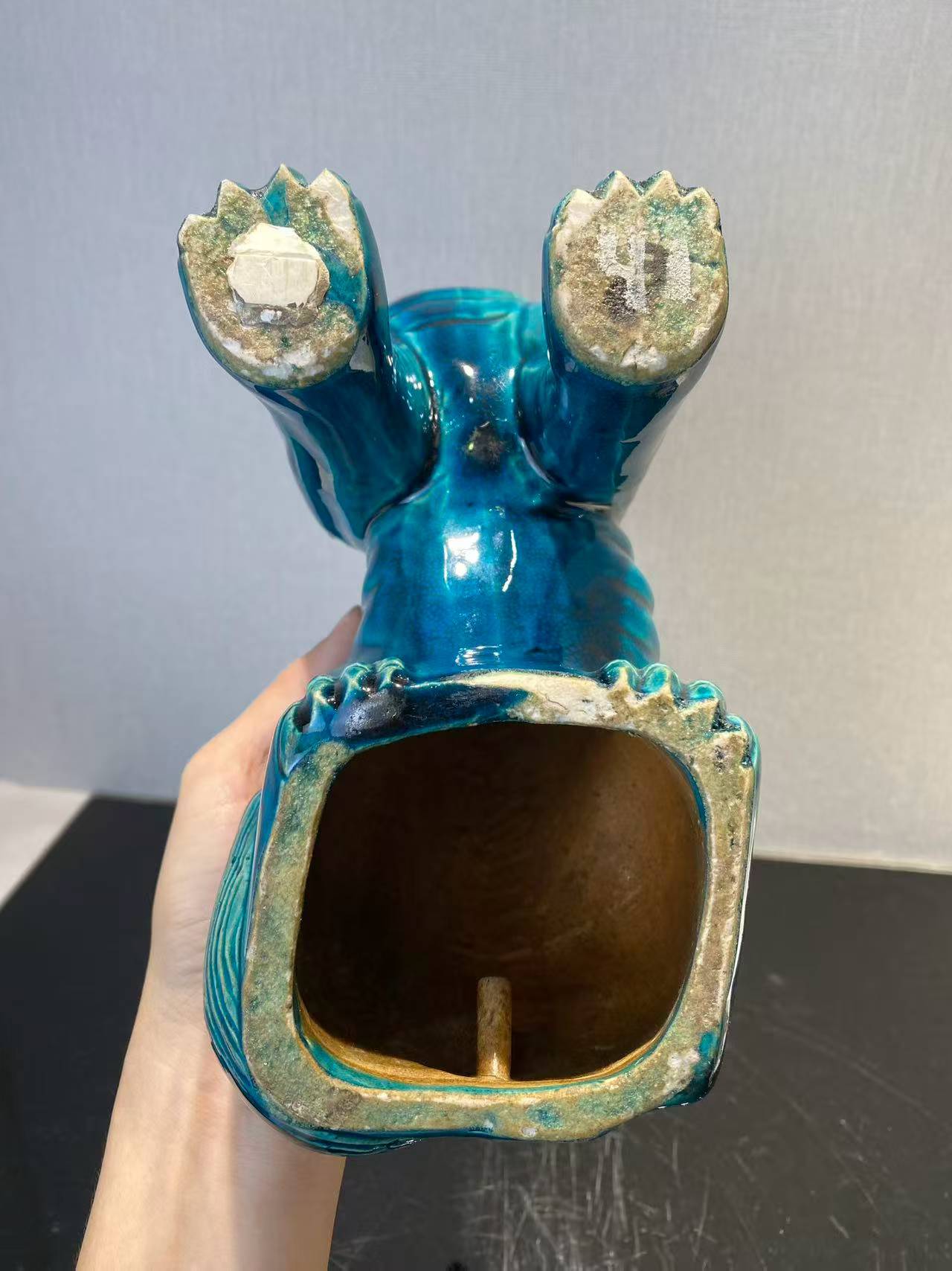 孔雀蓝釉独角兽香薰