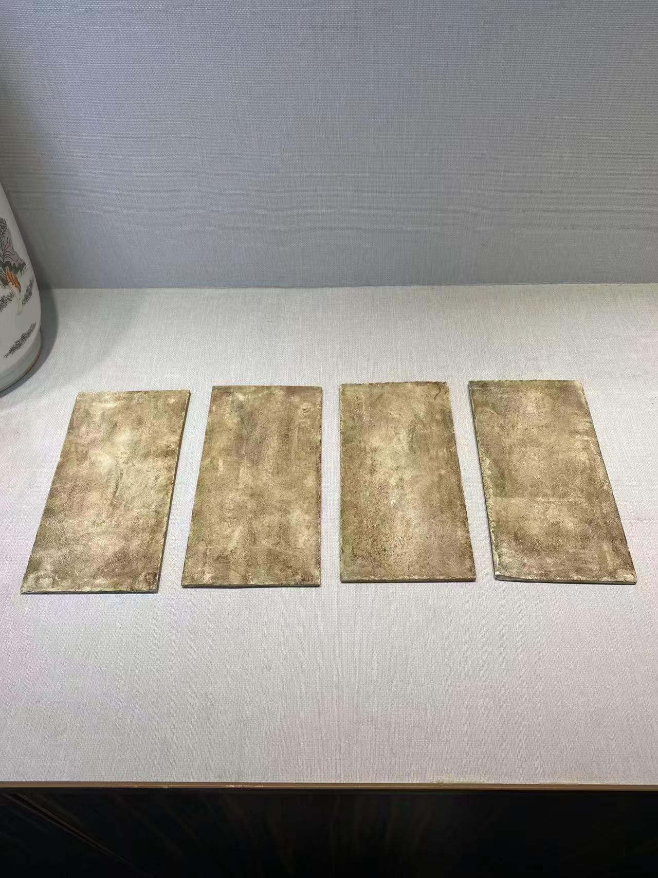 粉彩花虫纹小瓷板四块