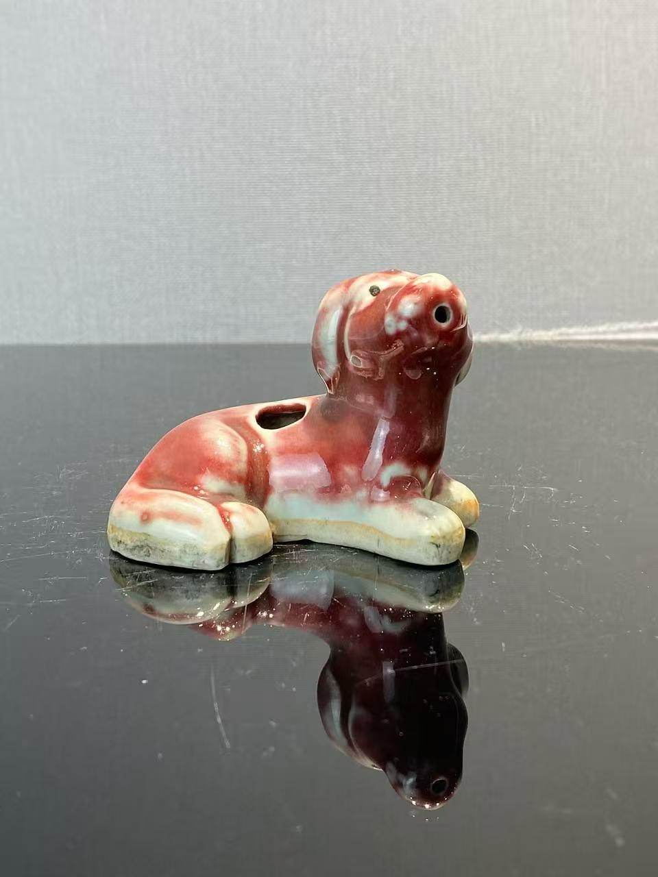 郎窑红釉西洋犬水注