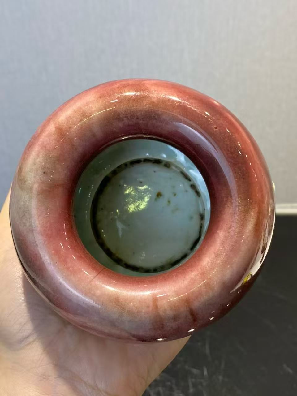 豇豆红釉苹果尊