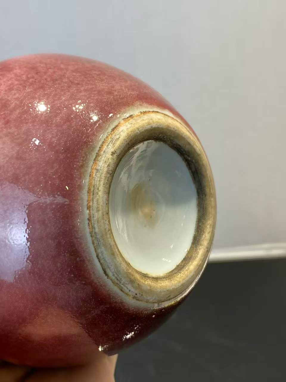 豇豆红釉苹果尊